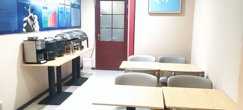 莫凡酒店(北京台湾街玉泉路地铁站店)图片