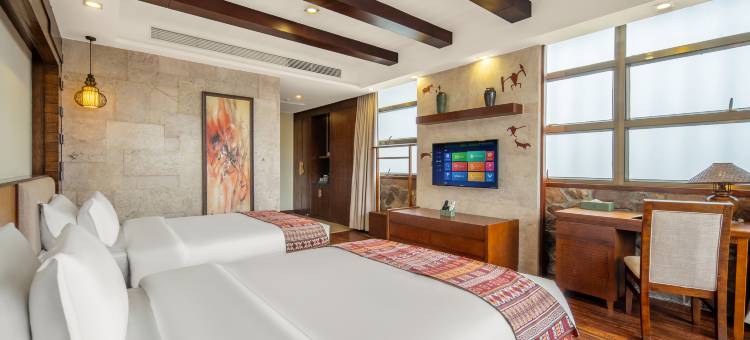 辰鑫大酒店(临沧沧源葫芦小镇店)图片