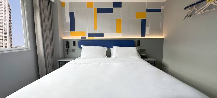 7天酒店(武汉江汉路步行街亚洲心脏病医院店)图片