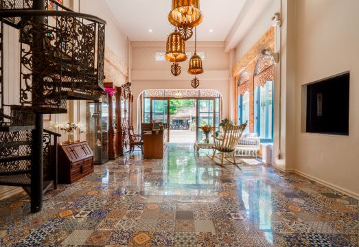 Sridonchai Heritage, Night Bazaar Chiang Mai Hotel Overview