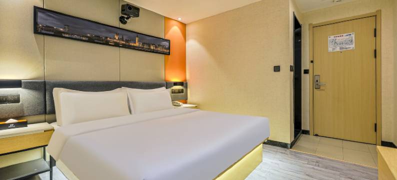 美途云上酒店(无极县北国商城店)图片