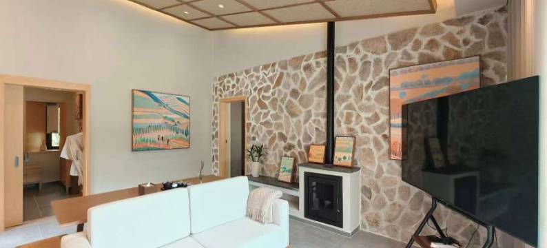 原舍胭脂温泉酒店图片