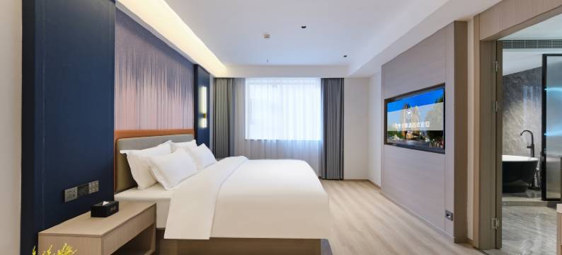 悦里主题酒店(达州火车站店)图片