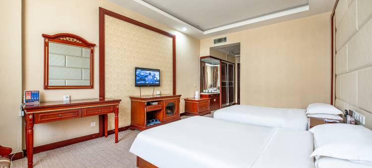 巴楚胡杨国际大酒店(喀什巴楚步行街巴楚站店)图片