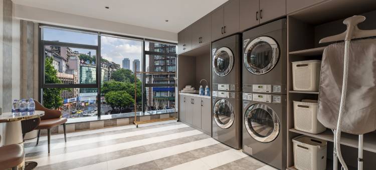 重庆解放碑豪生HOWARD JOHNSON Life酒店图片