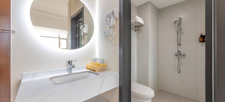 佳林酒店(阳西县西湖公园景区店)图片