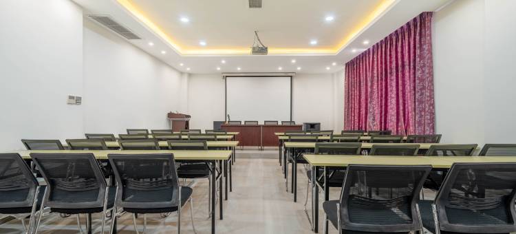 九鼎红商务酒店图片