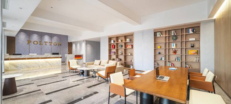 铂顿国际公寓(柳州窑埠古镇城中万达广场店)图片