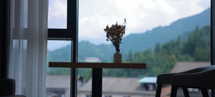 林鸣·假日酒店图片