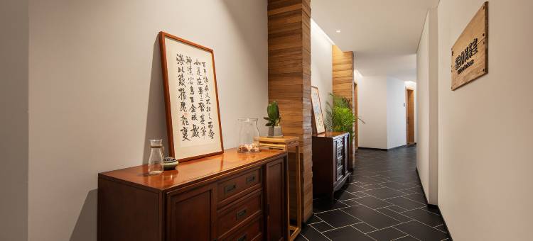 重庆萃福里17号酒店(西南政法大学江北国际机场店)图片