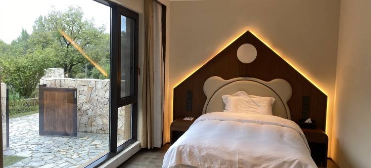 洛南桃悠谷酒店图片