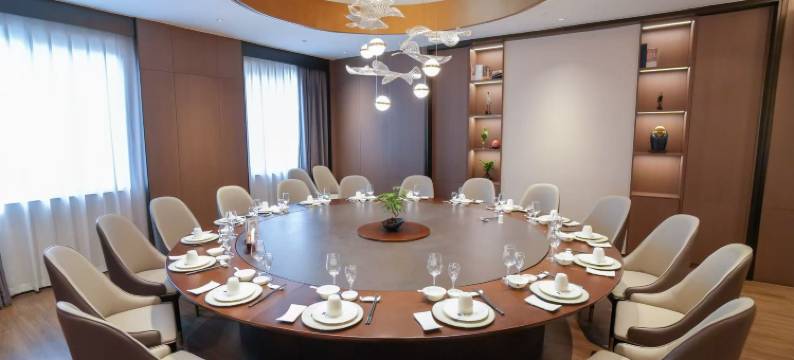 新昌鹤群大酒店图片