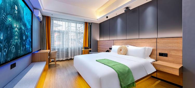 琼海丽呈电影酒店(万泉河环球春天广场店)图片