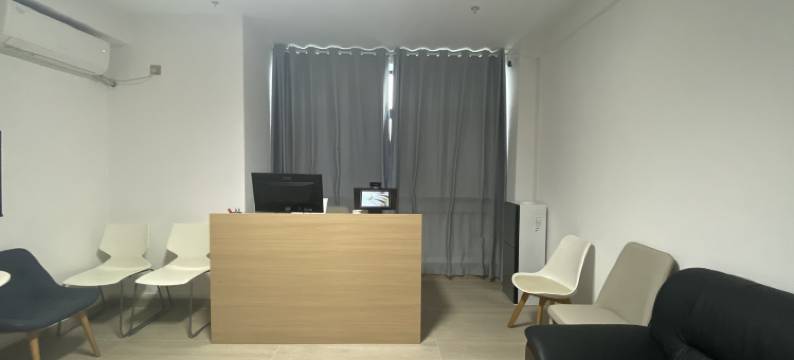 岳阳丽怡酒店(十五中店)图片