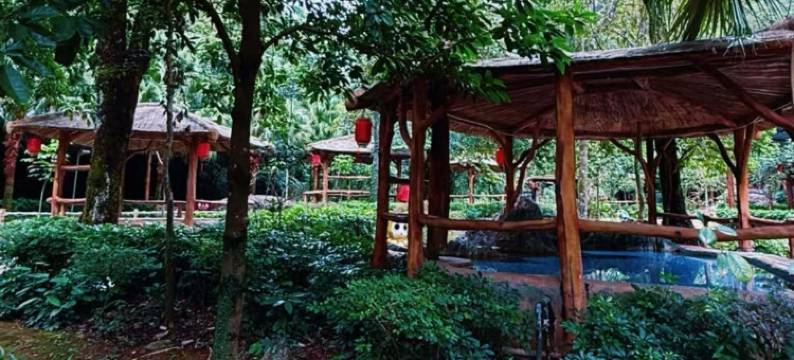 清远小华山峪涧山居汤泉度假区图片