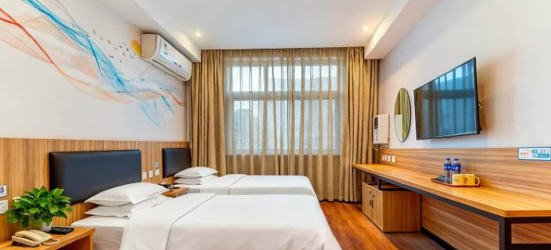 Hotel遇见轻奢酒店(徐水二中火车站店)图片