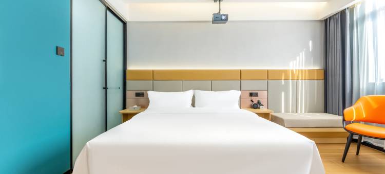 云鹤国际酒店(惠州三栋高铁南站店)图片