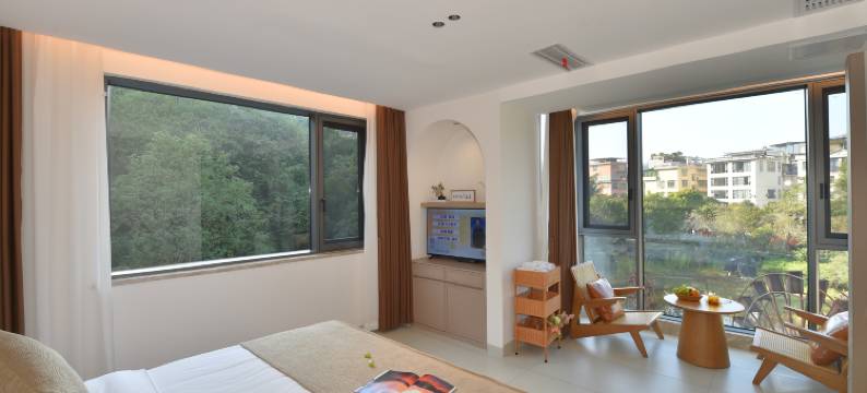 巴马风雨桥民宿(印象巴马母鸡山公园店)图片