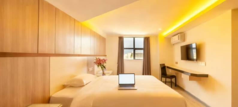 中山市酷曼精品酒店(中山温泉度假区店)图片