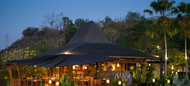 阿布哈亚吉里-SWH度假村(Abhayagiri - Sumberwatu Heritage Resort)图片