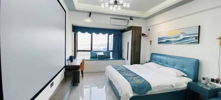 湛江海岸一线假日公寓(万达广场荣盛中央广场店)图片
