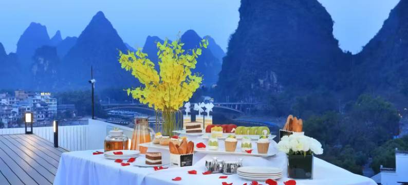 莽山·聚湘福free·holidays美食客栈(莽山大峡谷漂流店)图片