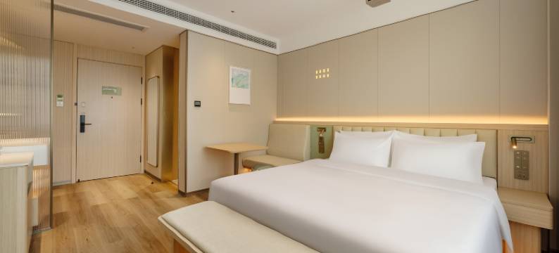 里白酒店(成都华西医院省体育馆店)图片