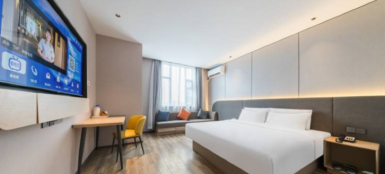 禾季酒店(宁波机场雅渡地铁站店)图片