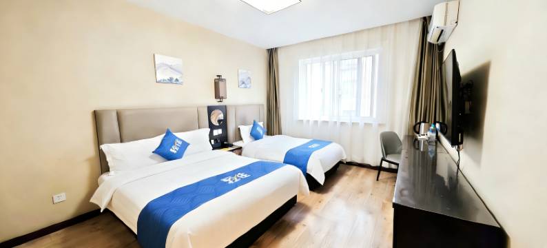 轻住·中原宾馆(大连火车站友好广场地铁站店)图片