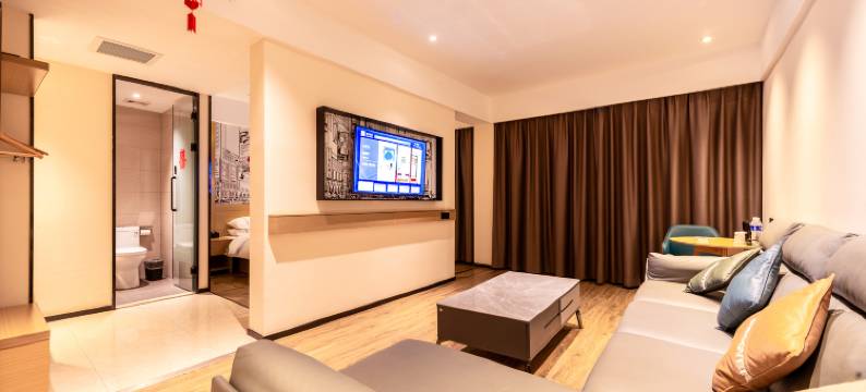 颐珵乐选酒店(黄河广场店)图片