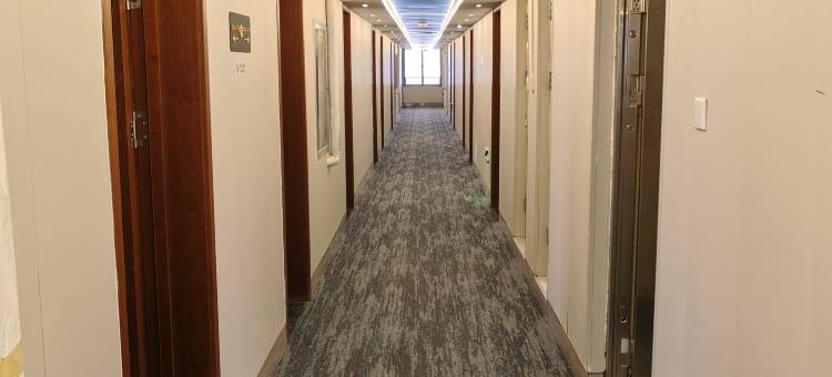 悦海拾光海景度假酒店(华发新天地威海港店)图片
