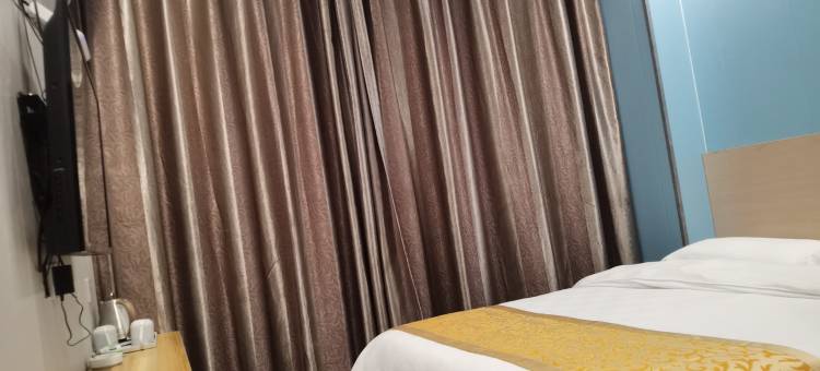 云朵商务酒店(集贤路石化店)图片