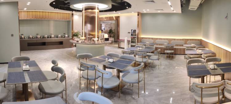 汇和酒店(汇龙海峡两岸鹤边地铁站店)图片
