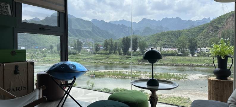 野有秐·在山林设计师民宿(野三坡百里峡店)图片