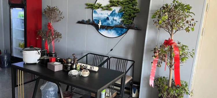 淖毛湖莱客安酒店图片