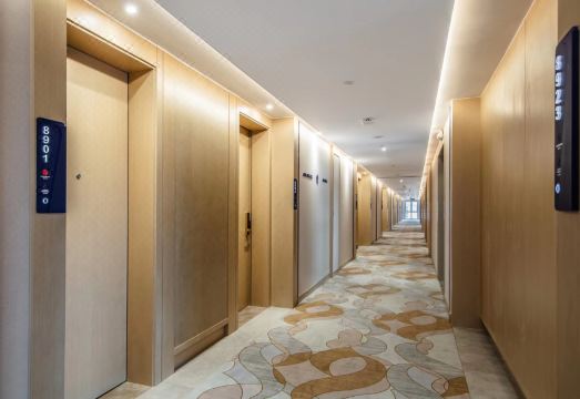 Kyriad Marvelous Hotel (Guangzhou Baiyun Airport, Huadong) Hotel Overview