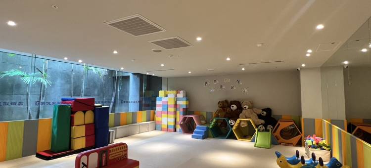 乐亿皇家渡假酒店图片