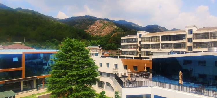 新县蔓乡·大别山居图片