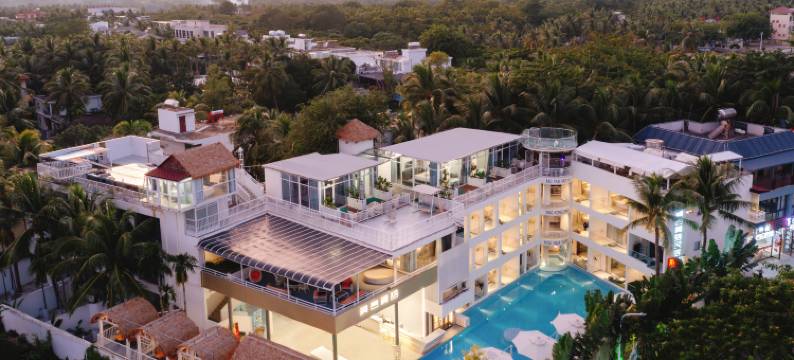 莫言莫语设计师酒店(三亚亚龙湾博后村店)图片