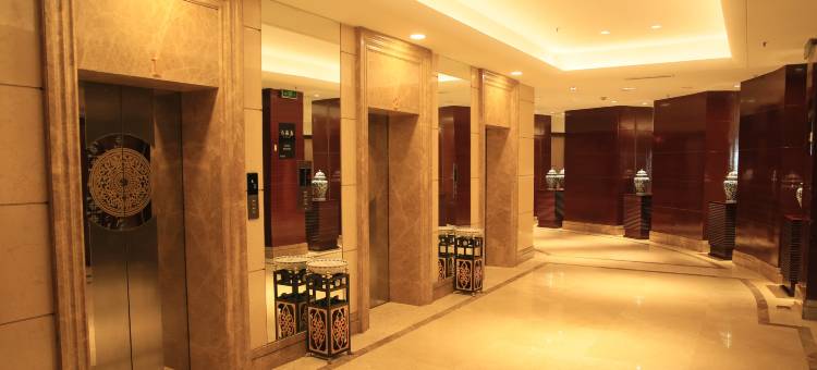 艺龙万国酒店(朔州民福街开发北路店)图片
