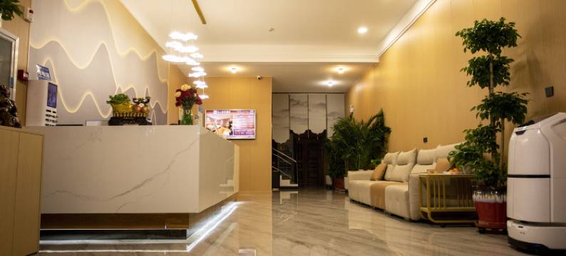 云上自在酒店(乌兰察布市商都店)图片