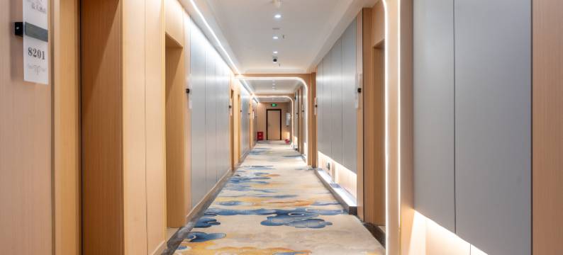 蓝天酒店(大竹中学本部煌歌广场店)图片