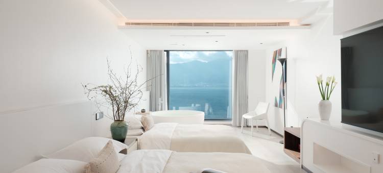 大理十二云彩别墅海景酒店(洱海店)图片