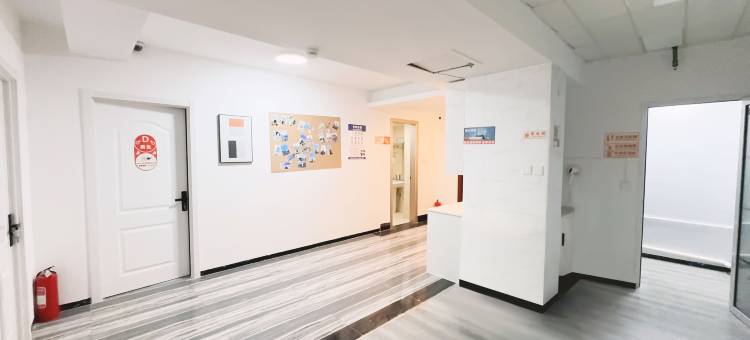 三只猫青年旅社(唐山万达广场店)图片