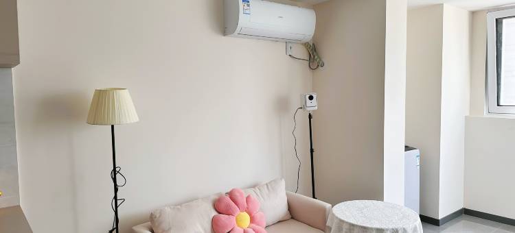 青岛海景loft民宿(城市阳台景区店)图片