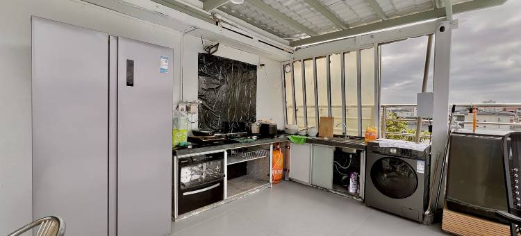 隐屿·繁花Flowers民宿(较场尾店)图片