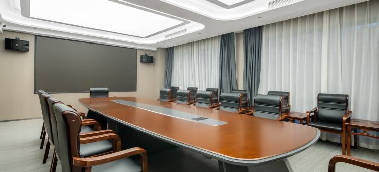 平江钦天假日酒店图片