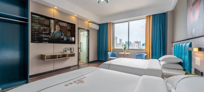 遂溪安由商务酒店图片