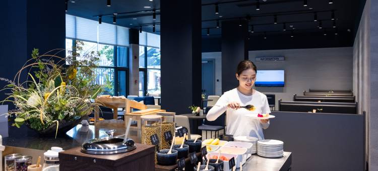 连云港苏宁广场巨龙北路轻居酒店图片