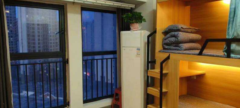 合肥小小家青年旅社(瑶海万达店)图片